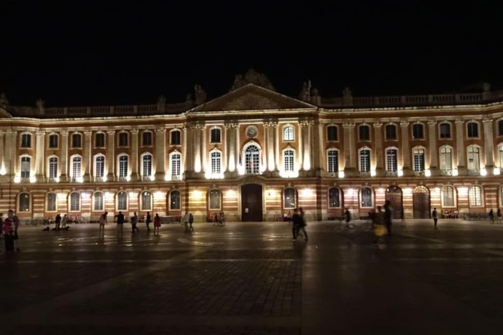 A 150 Pas Du Capitole! Apartment Toulouse Luaran gambar