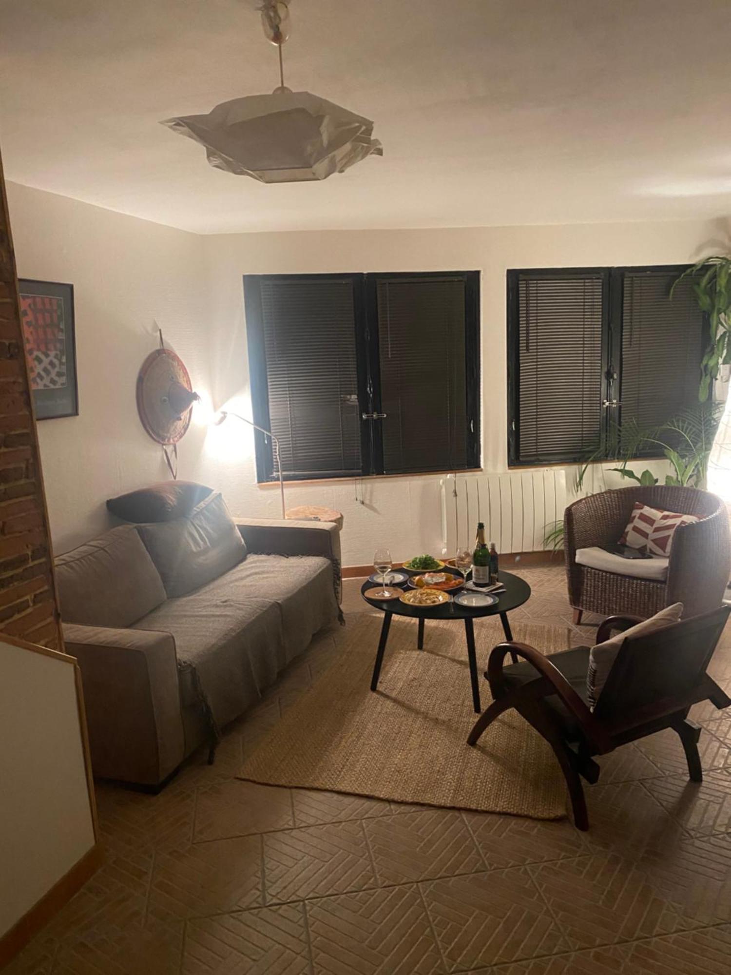 A 150 Pas Du Capitole! Apartment Toulouse Luaran gambar